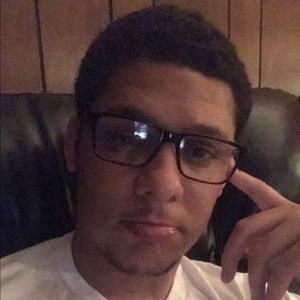 Meet your Posher, Philip